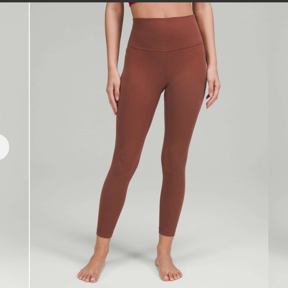 Lululemon Lunar New Year Align Leggings 25” in size 2